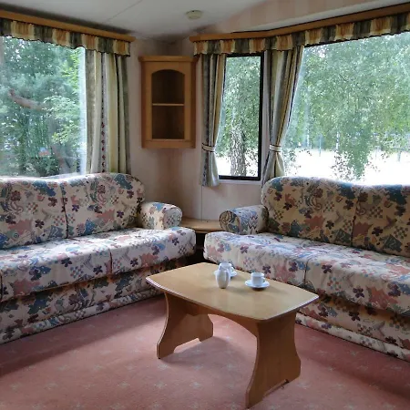 Parque de Campismo Lary Camping Farm - Jezioro Biale *