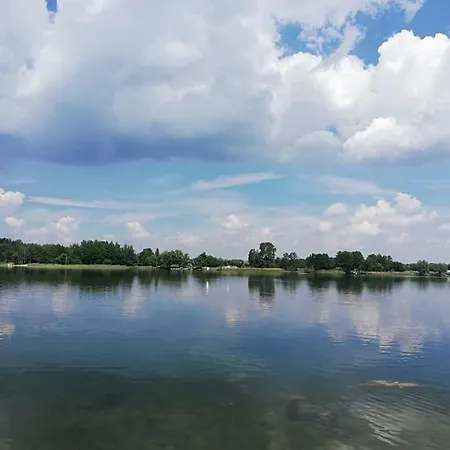 Lary Camping Farm - Jezioro Biale