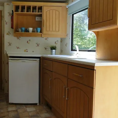 Lary Camping Farm - Jezioro Biale Gostynin